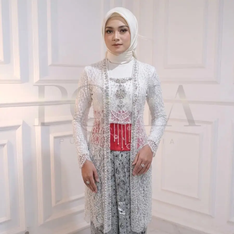 Gambar referensi Kebaya Putih, kode A05